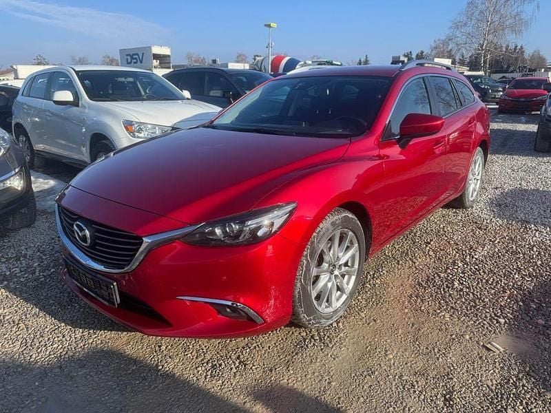 Rot Gebraucht 2016 Mazda 6 Exclusive-Line Limousine | 10.900 € (Fairer Preis) - Bild 1/4