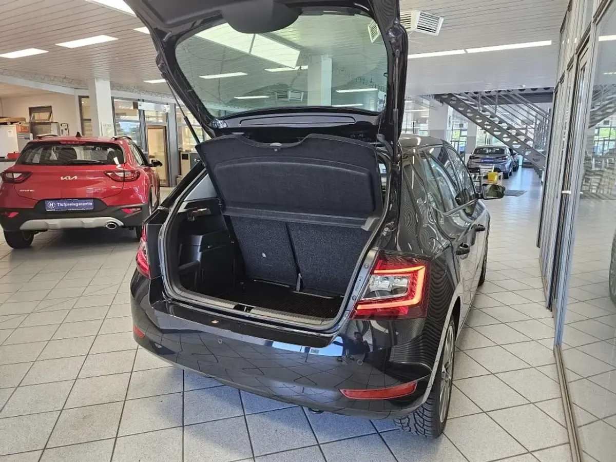 Gebraucht Skoda Fabia Style 95 PS (69 kW) 2021 Schwarzmet. (metallic) Kleinwagen