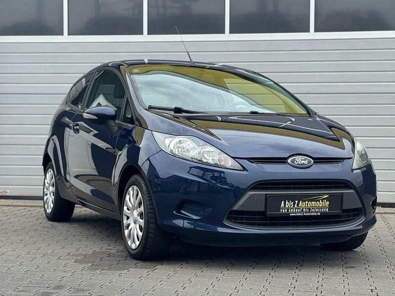 Blau Gebraucht 2012 Ford Fiesta Trend Kleinwagen | 5.990 € (Etwas zu teuer) - Bild 1/4