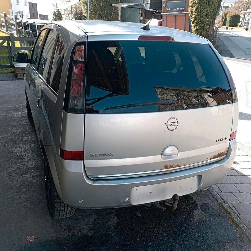 Gebraucht Opel Meriva 100 PS (73 kW) 2007 Silber Van / Kleinbus