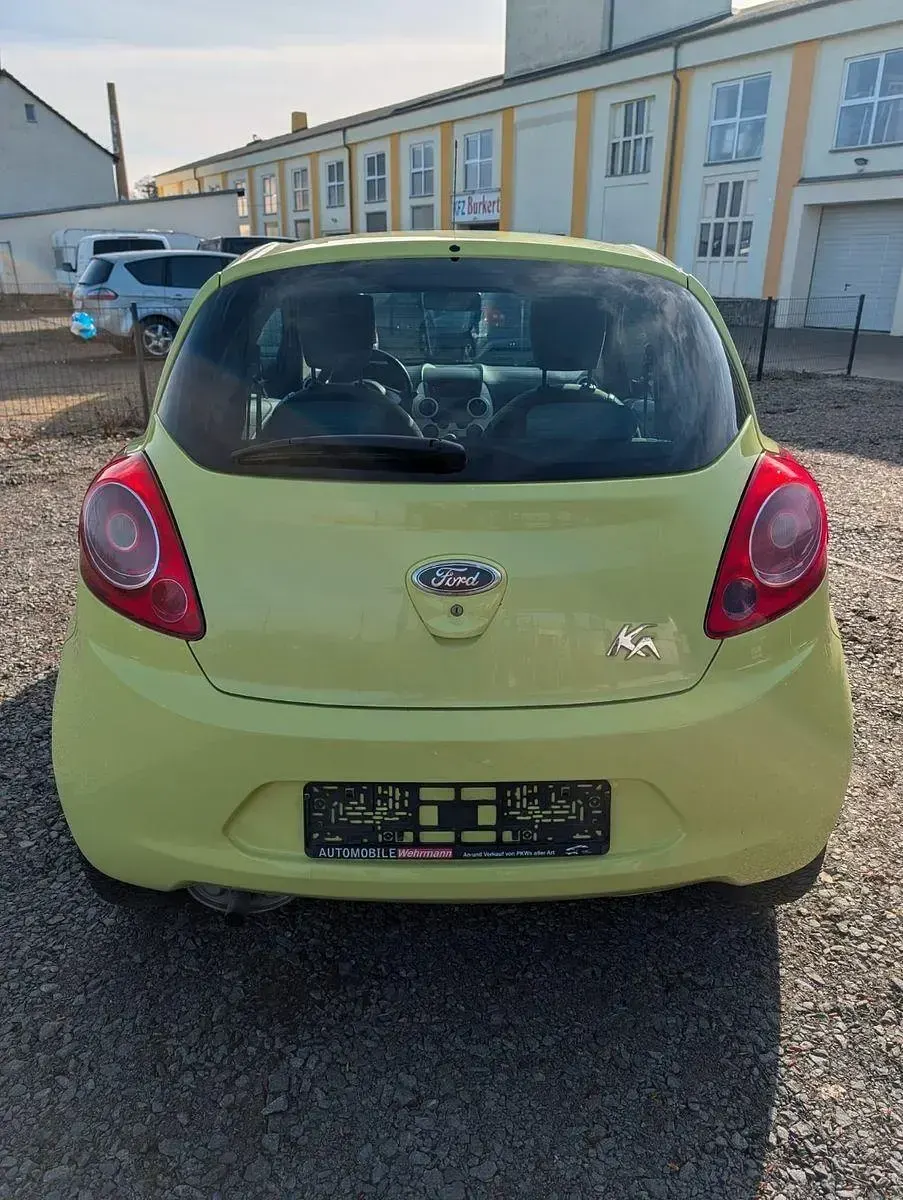 Używany Ford Ka Trend 69 KM (50 kW) 2009 Zielony Hatchback
