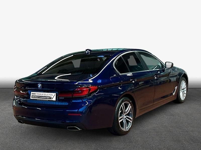 Gebraucht BMW 540 Sport Line 340 PS (250 kW) 2022 Blau Limousine