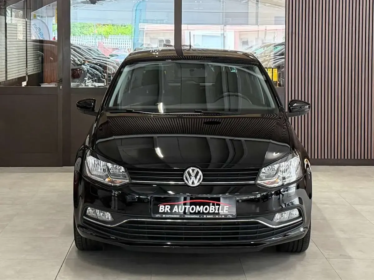 Gebraucht VW Polo Comfortline 90 PS (66 kW) 2017 Schwarz Kleinwagen