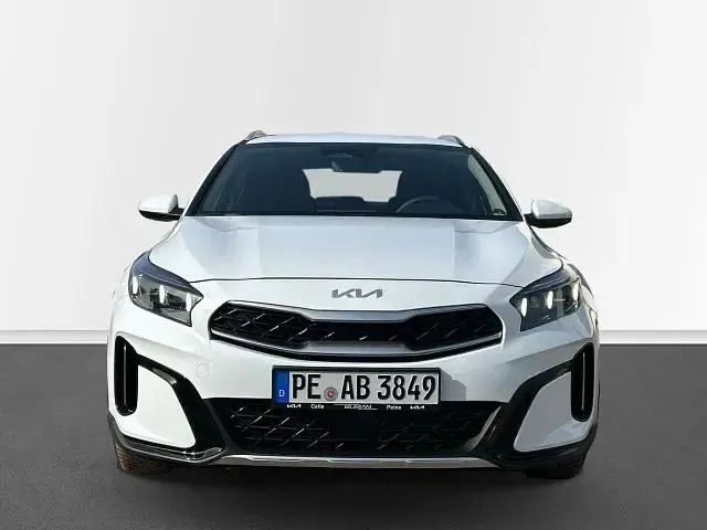 Gebraucht Kia XCeed Comfort 140 PS (102 kW) 2025 Weiß SUV