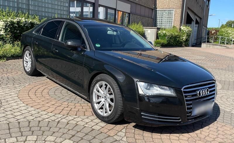 Schwarz Gebraucht 2011 Audi A8L Comfort Limousine | 13.500 € (Superpreis) - Bild 1/4