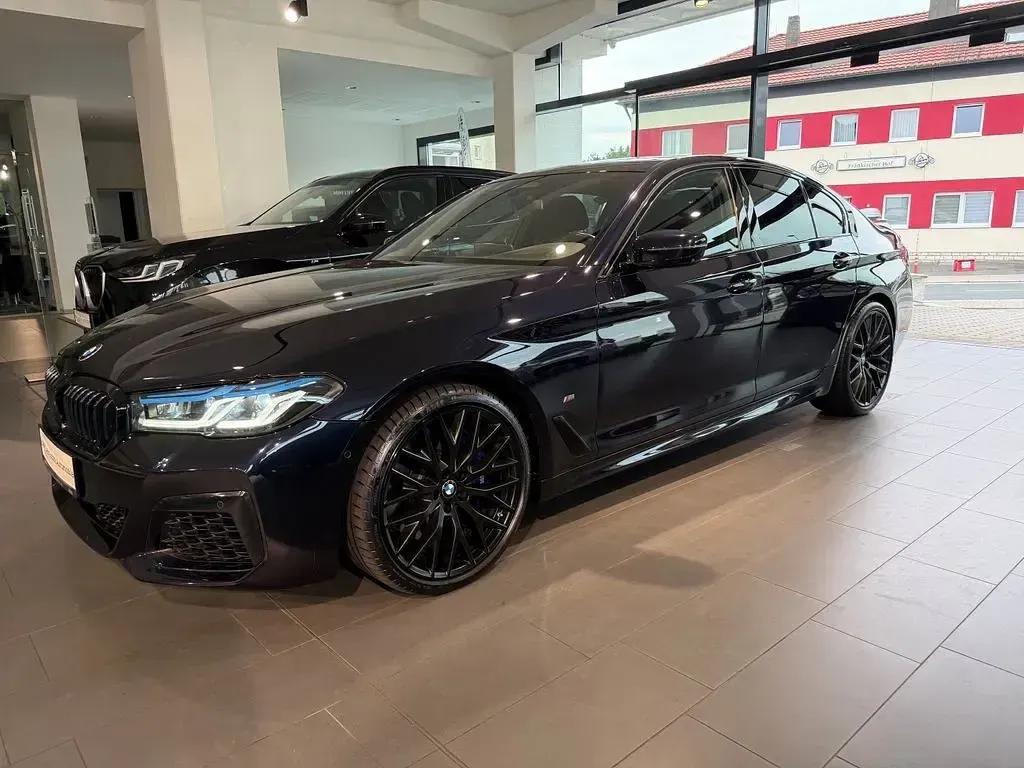 Gebraucht BMW M550 Performance 530 PS (389 kW) 2021 Schwarz Limousine