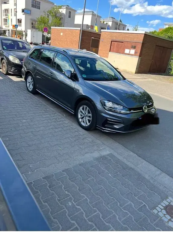 Gebraucht VW Golf VII United 150 PS (110 kW) 2020 Grau Kombi