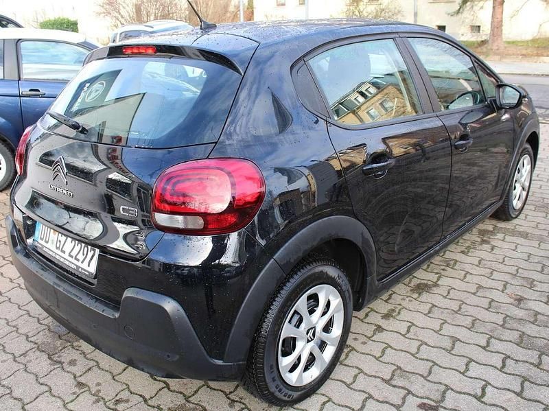 Gebraucht Citroën C3 Feel 83 PS (61 kW) 2020 Perla nera Kleinwagen