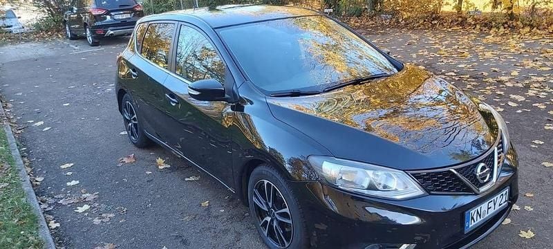 Gebraucht Nissan Pulsar Acenta 116 PS (85 kW) 2016 Schwarz Kleinwagen