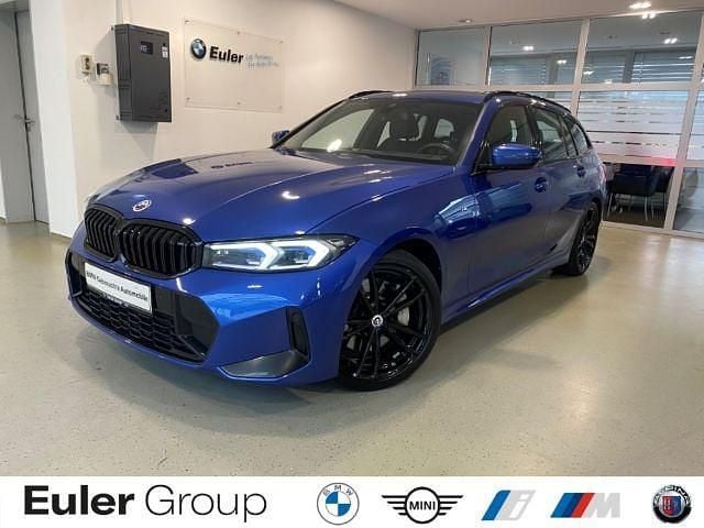 Blau Gebraucht 2022 BMW 330 Performance Kombi | 39.899 € (Fairer Preis) - Bild 1/4