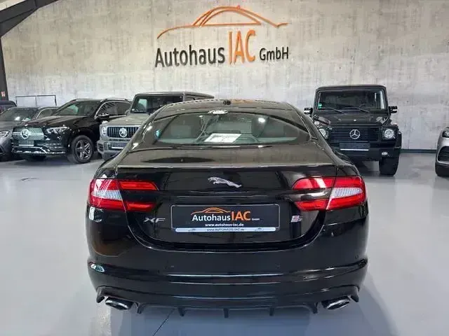 Gebraucht Jaguar XF S 275 PS (202 kW) 2012 Schwarz Limousine