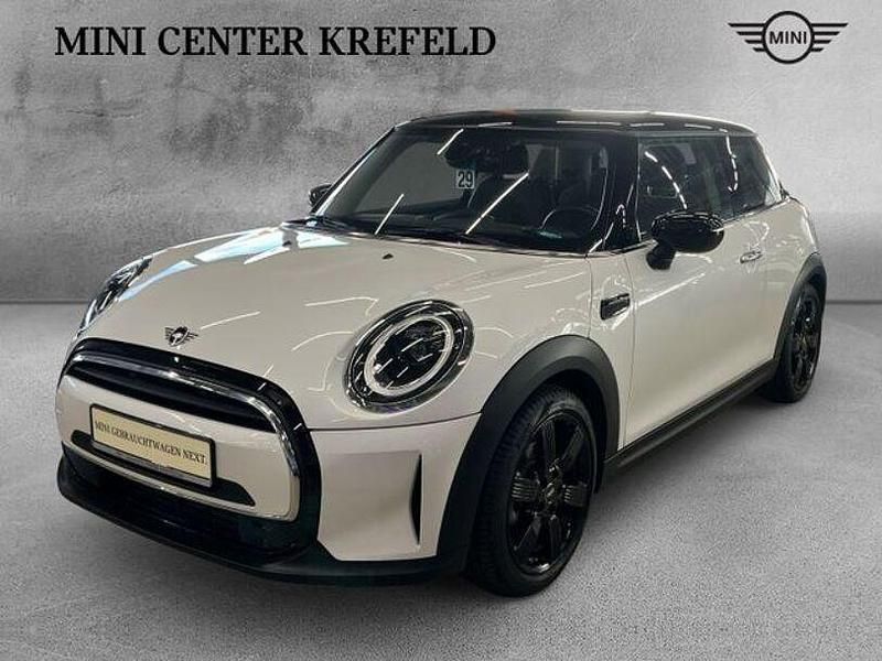 Gebraucht Mini Cooper Classic 136 PS (100 kW) 2023 Weiss Kleinwagen