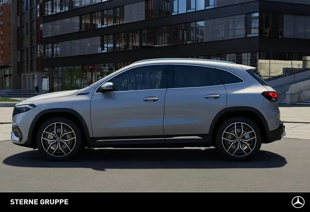 Gebraucht Mercedes EQA350 AMG 214 kW (292 PS) 2022 Iridiumsilber SUV