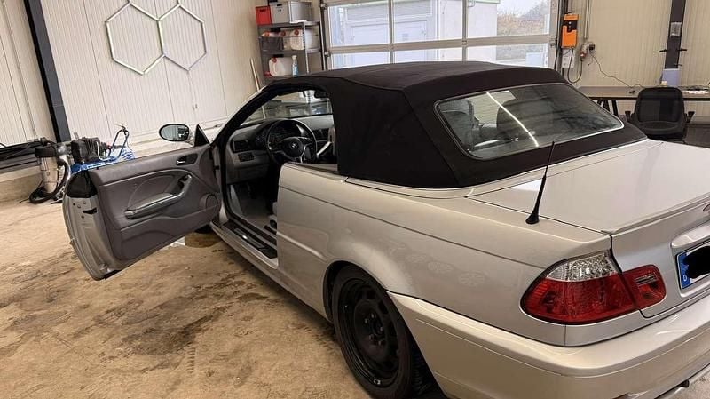 Gebraucht BMW 320 Cabriolet Performance 170 PS (125 kW) 2001 Silber Cabrio