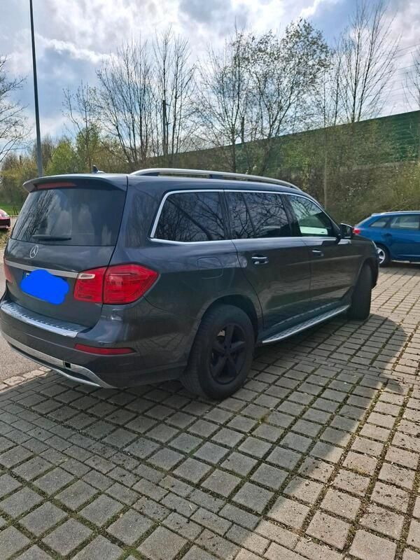 Grau Gebraucht 2013 Mercedes GL350 SUV | 22.900 € (Superpreis) - Bild 1/4