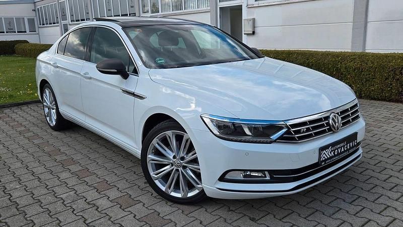Gebraucht VW Passat R-line 150 PS (110 kW) 2017 Weiß Limousine