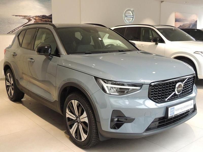 Gebraucht Volvo XC40 Plus 155 PS (114 kW) 2022 Grau SUV