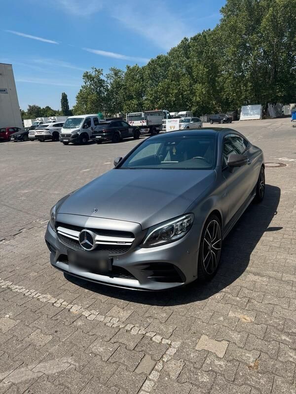 Grau Gebraucht 2019 Mercedes C43 AMG AMG Coupé | 35.000 € - Bild 1/4