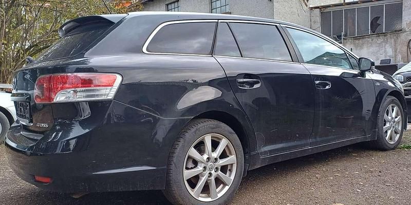 Gebraucht Toyota Avensis Executive 150 PS (110 kW) 2009 Schwarz Kombi