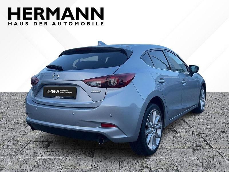 Gebraucht Mazda 3 Sports-Line 120 PS (88 kW) 2017 Diamantsilber metallic (silber Limousine