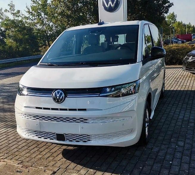 Gebraucht VW Multivan Life 136 PS (100 kW) 2023 Weiß Van