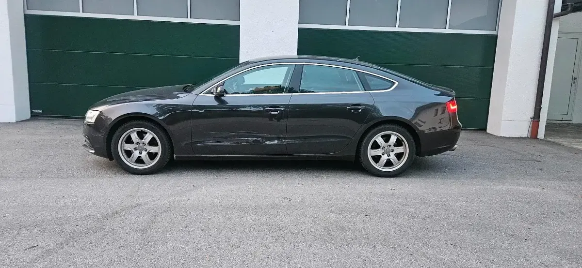 Gebraucht Audi A5 170 PS (125 kW) 2012 Schwarz Coupé