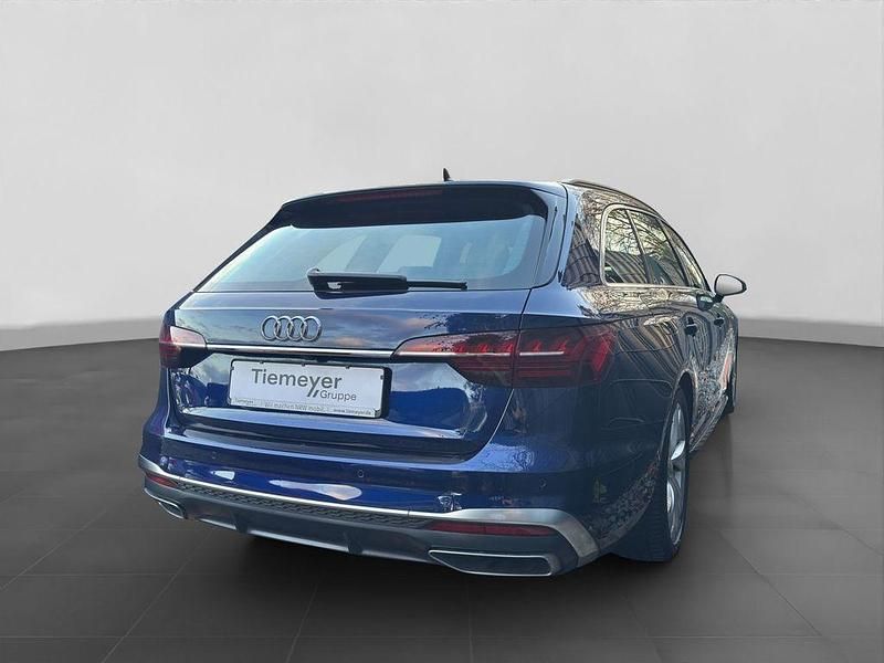 Gebraucht Audi A4 S-Line 204 PS (150 kW) 2024 Blau Kombi