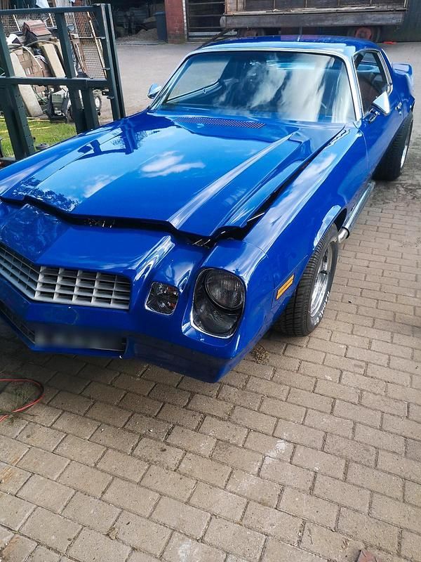 Blau Gebraucht 1978 Chevrolet Camaro | 16.500 € - Bild 1/4