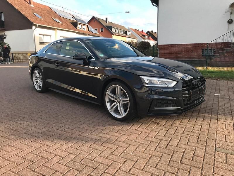 Gebraucht Audi A5 S-Line 252 PS (185 kW) 2017 Blau Coupé