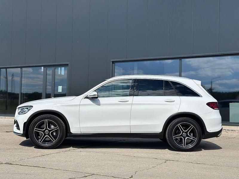 Weiß Gebraucht 2020 Mercedes GLC400d AMG line SUV | 39.990 € (Guter Preis) - Bild 1/4