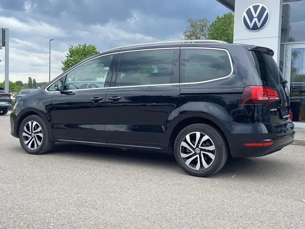 Brugt VW Sharan Active 150 HK (110 kW) 2022 Sort MPV
