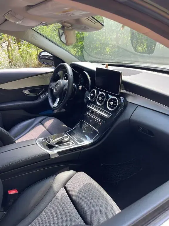 Gebraucht Mercedes C220 170 PS (125 kW) 2018 Silber Limousine