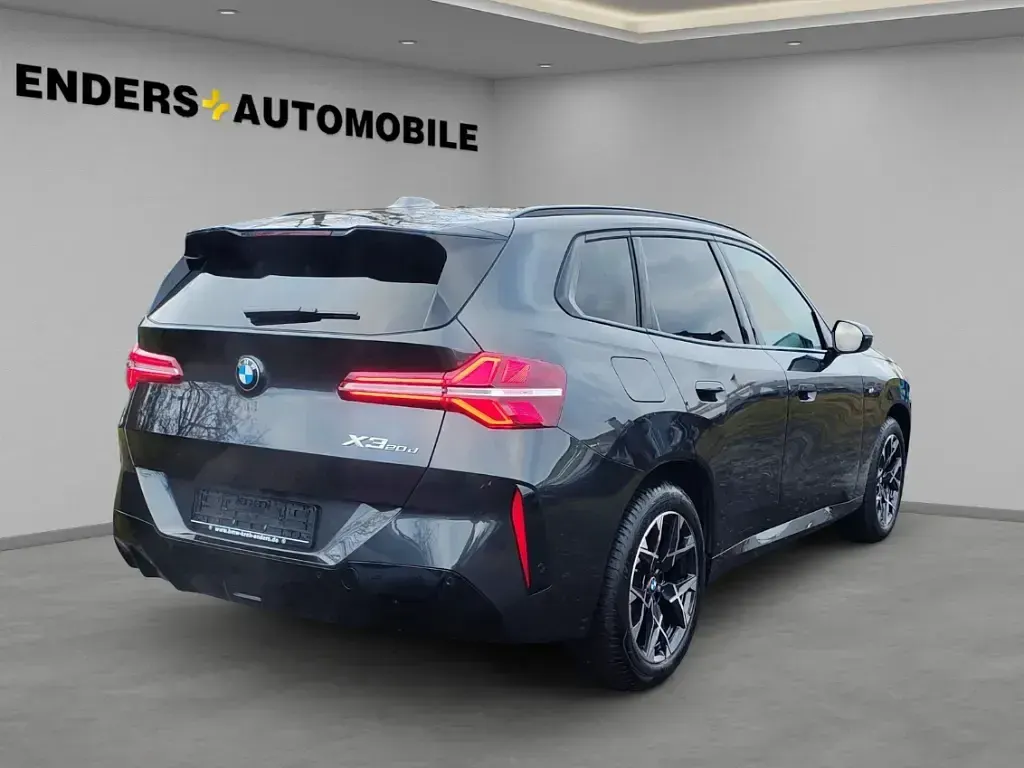 Gebraucht BMW X3 M Sport 197 PS (144 kW) 2025 Sophistograu brillanteffekt metalli SUV