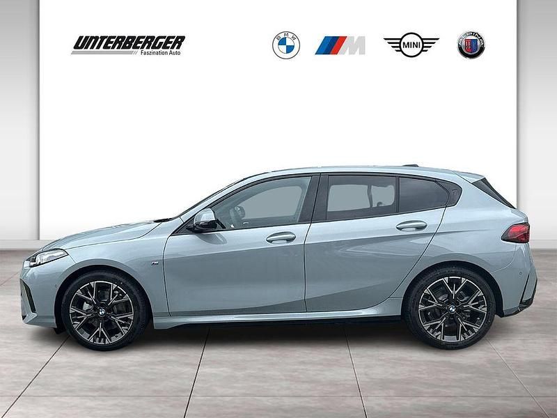 Neu BMW 120 Performance 170 PS (125 kW) 2025 Grau Kleinwagen