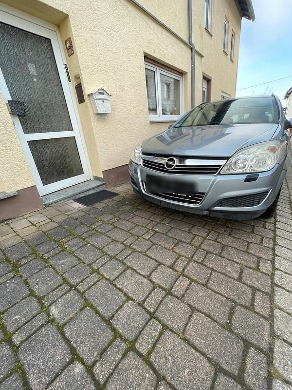 Silber Gebraucht 2009 Opel Astra Kombi | 999 € (Superpreis) - Bild 1/4