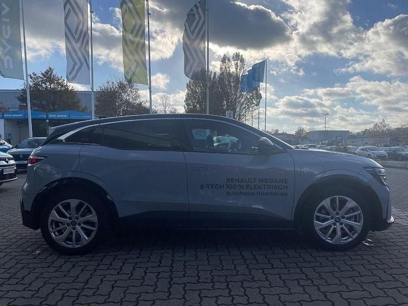 Gebraucht Renault Megane E-Tech Techno 161 kW (220 PS) 2024 Andere farbe Limousine