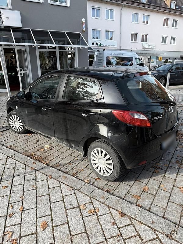 Second-hand Mazda 2 75 CP (55 kW) 2008 Negru Hatchback