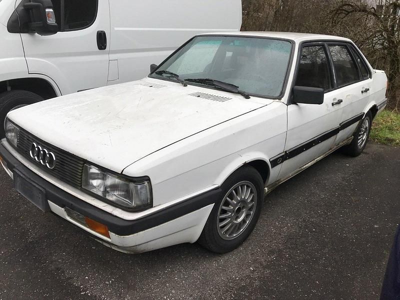 Weiß Gebraucht 1985 Audi Quattro Coupé | 8.400 € - Bild 1/4