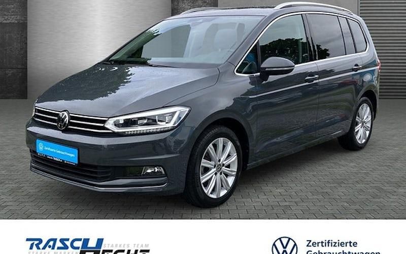 Grau Gebraucht 2024 VW Touran Highline Van / Kleinbus | 35.830 € (Fairer Preis) - Bild 1/4