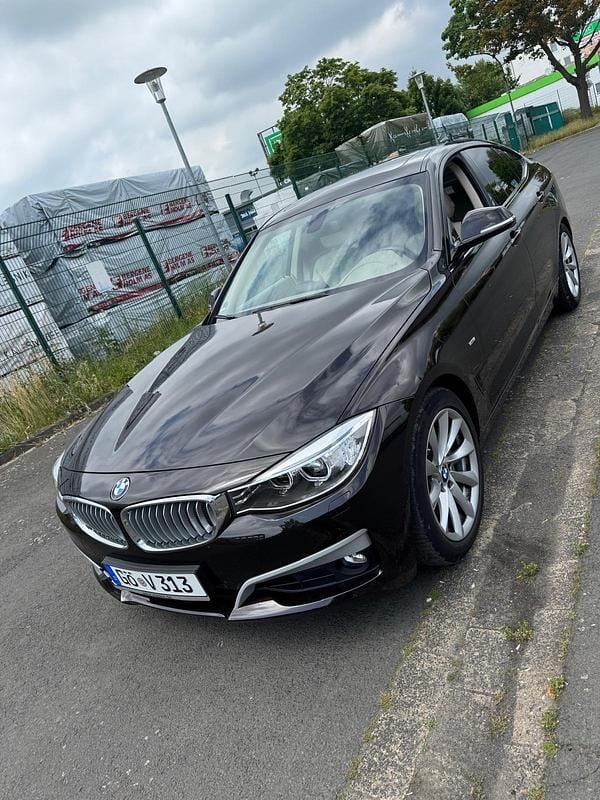 Gebraucht BMW 335 306 PS (225 kW) 2014 Braun Limousine