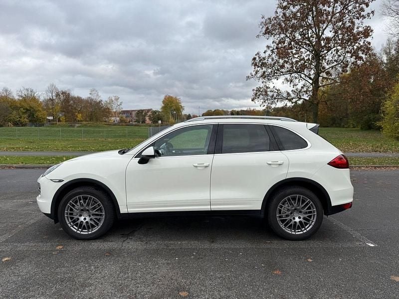 Gebraucht Porsche Cayenne S 400 PS (294 kW) 2010 Weiß SUV