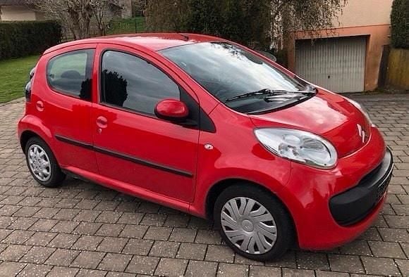 Gebraucht Citroën C1 54 PS (39 kW) 2008 Rot Kleinwagen