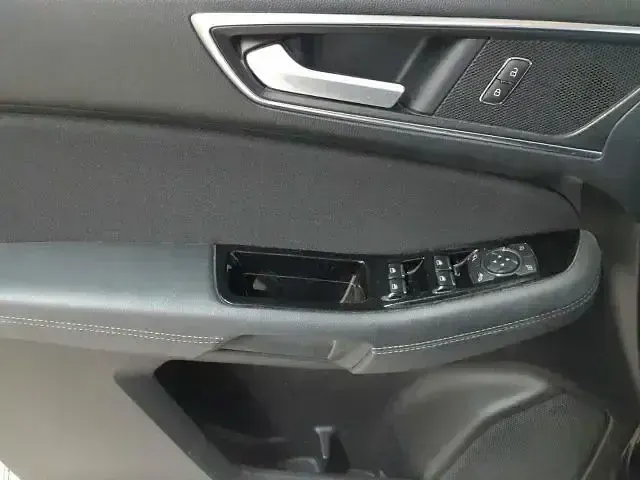 Gebraucht Ford S-MAX Titanium 190 PS (139 kW) 2019 Blazer blau Van / Kleinbus