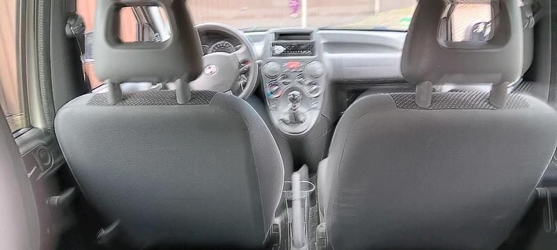 Gebraucht Fiat Panda 60 PS (44 kW) 2010 Weiß Kleinwagen