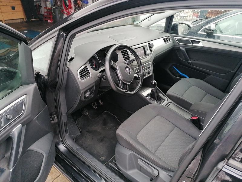Gebraucht VW Golf VII 125 PS (91 kW) 2015 Schwarz Kleinwagen