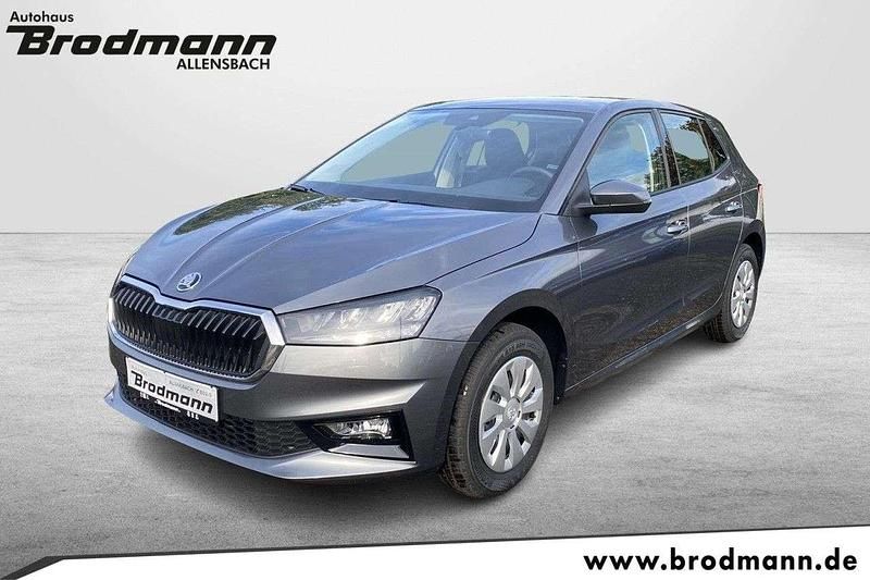 Graphite grau metallic Neu 2025 Skoda Fabia Selection Kleinwagen | 20.850 € (Fairer Preis) - Bild 1/4