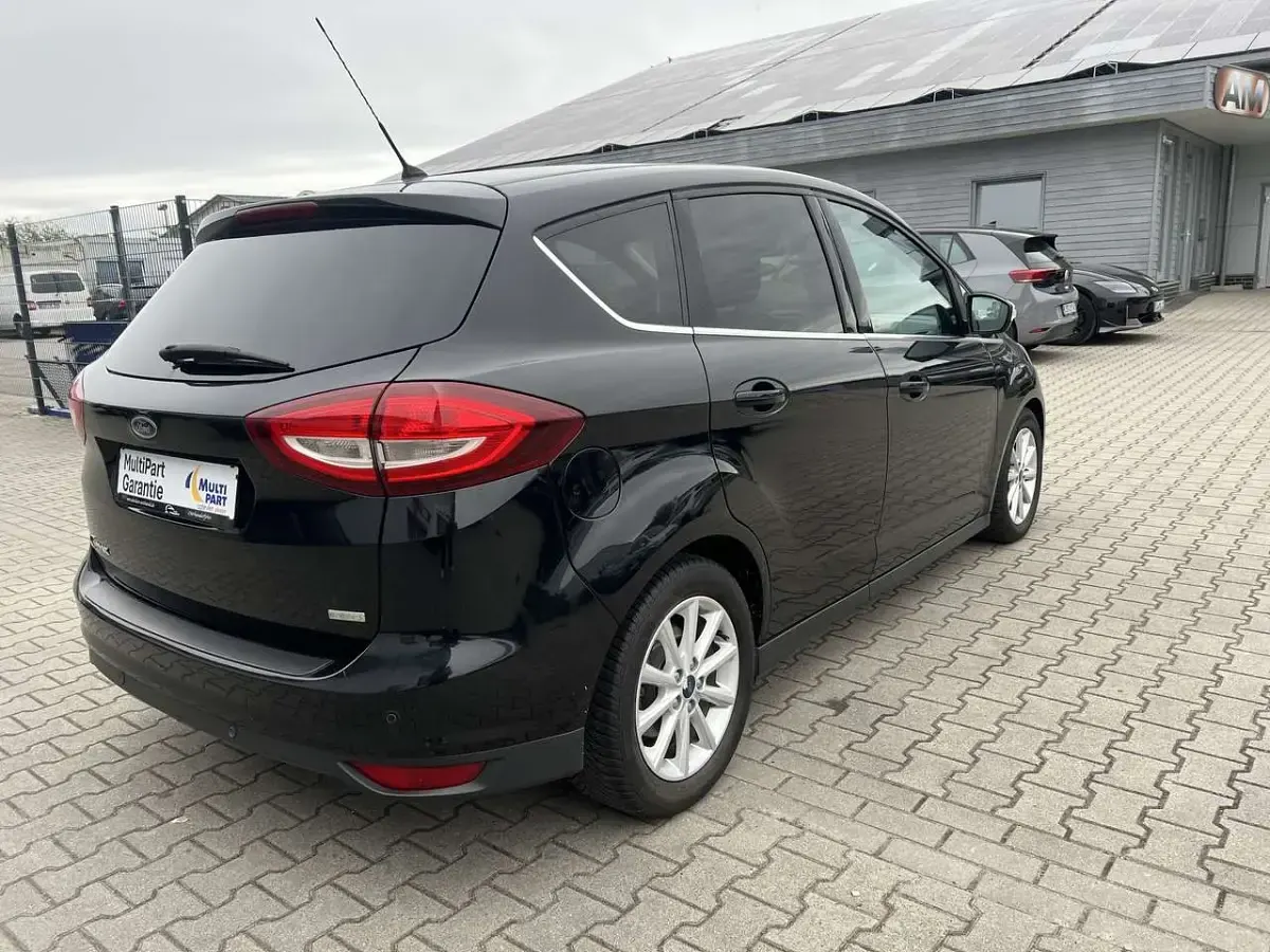 Gebraucht Ford C-MAX Titanium 125 PS (91 kW) 2015 Pantherschwarz metallic Van / Kleinbus