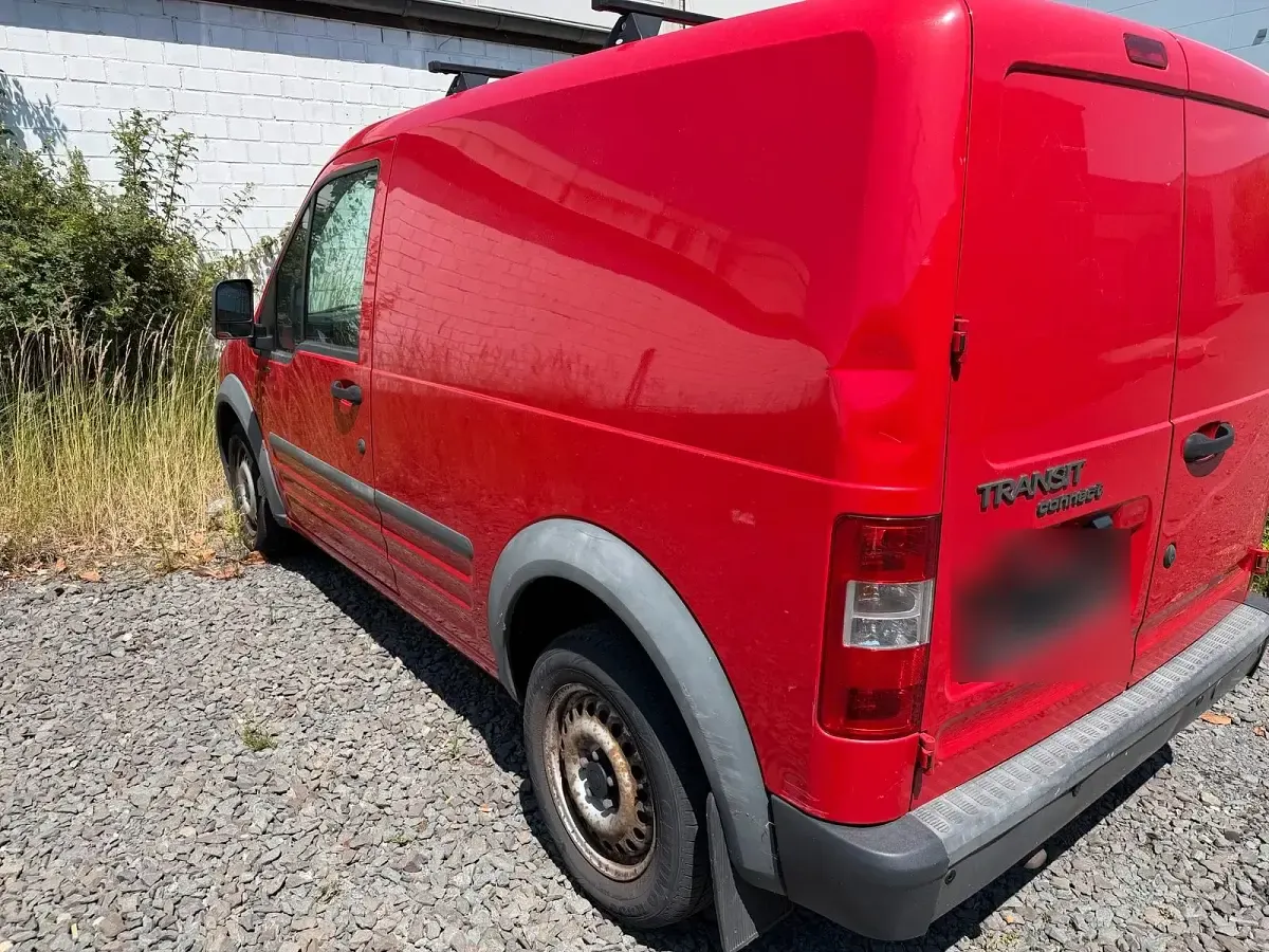 Gebraucht Ford Transit Connect 75 PS (55 kW) 2008 Rot Van / Kleinbus