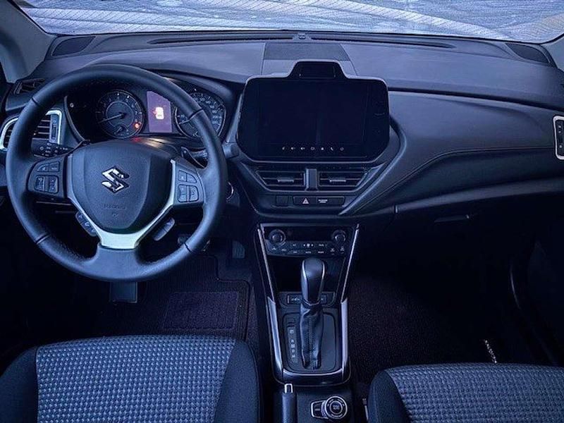 Neu Suzuki SX4 S-Cross Comfort 110 PS (80 kW) 2025 Cool white pearl Limousine