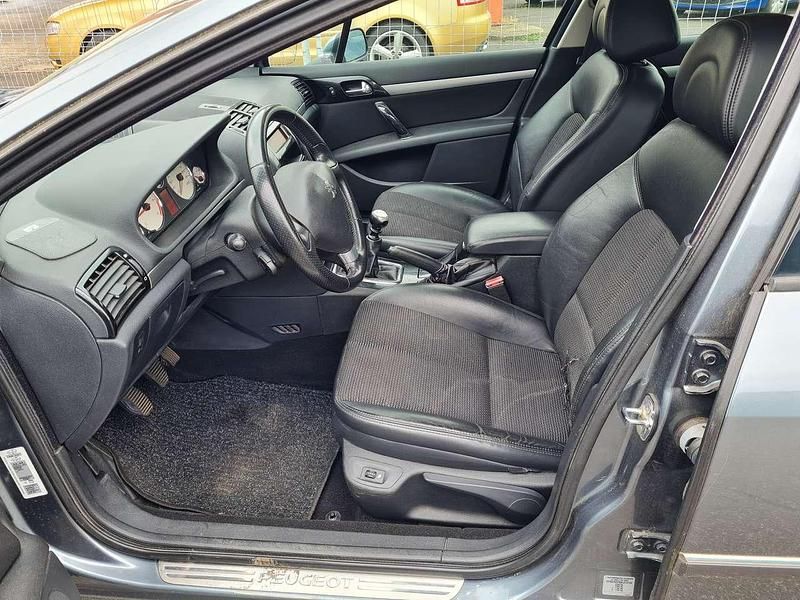 Gebraucht Peugeot 407 140 PS (102 kW) 2009 Grau Kombi
